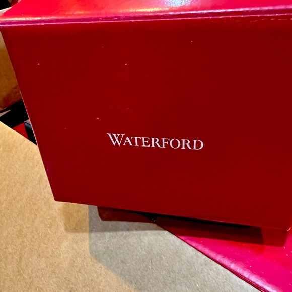 COPY - WAterford set of three snowflakes - Picture 2 of 2